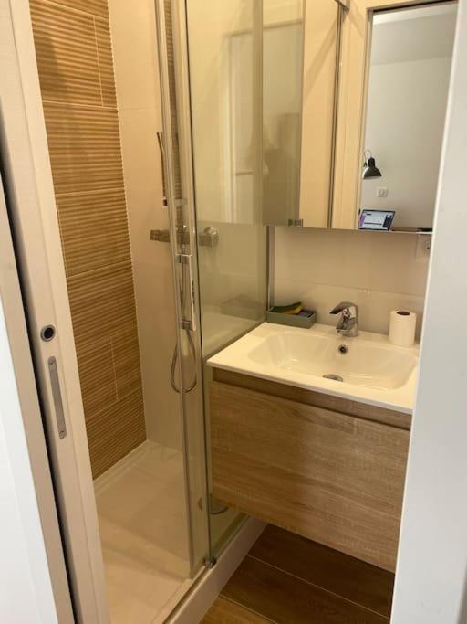 Charmant Perchoir Plein Sud A Boulogne ! Boulogne-Billancourt Exterior foto